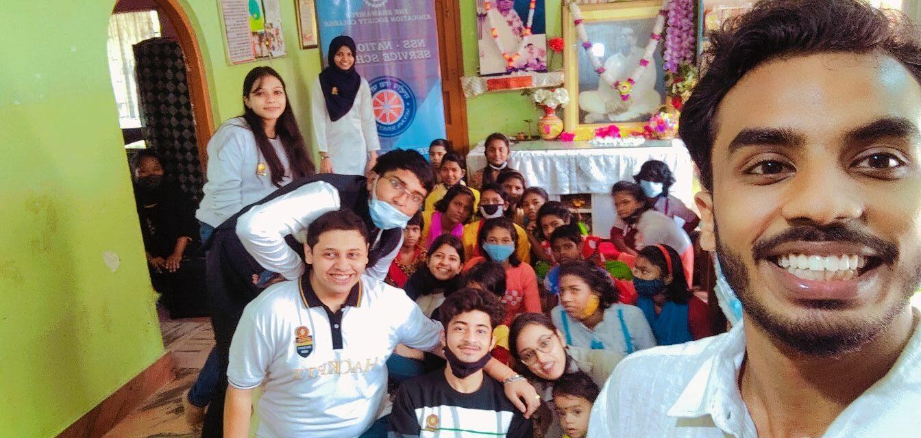 Bal Divas : A visit to an orphanage